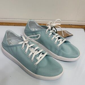 NWT OluKai Light Seafoam Green Sneakers